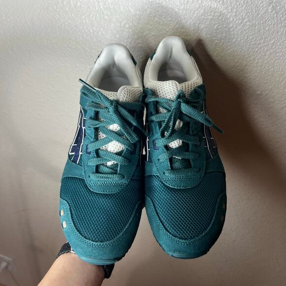 ASICS GEL-LYTE III OG in Dark Neptune/Midnight Teal MENS 7.5 UNISEX WOMENS 9 main image 4